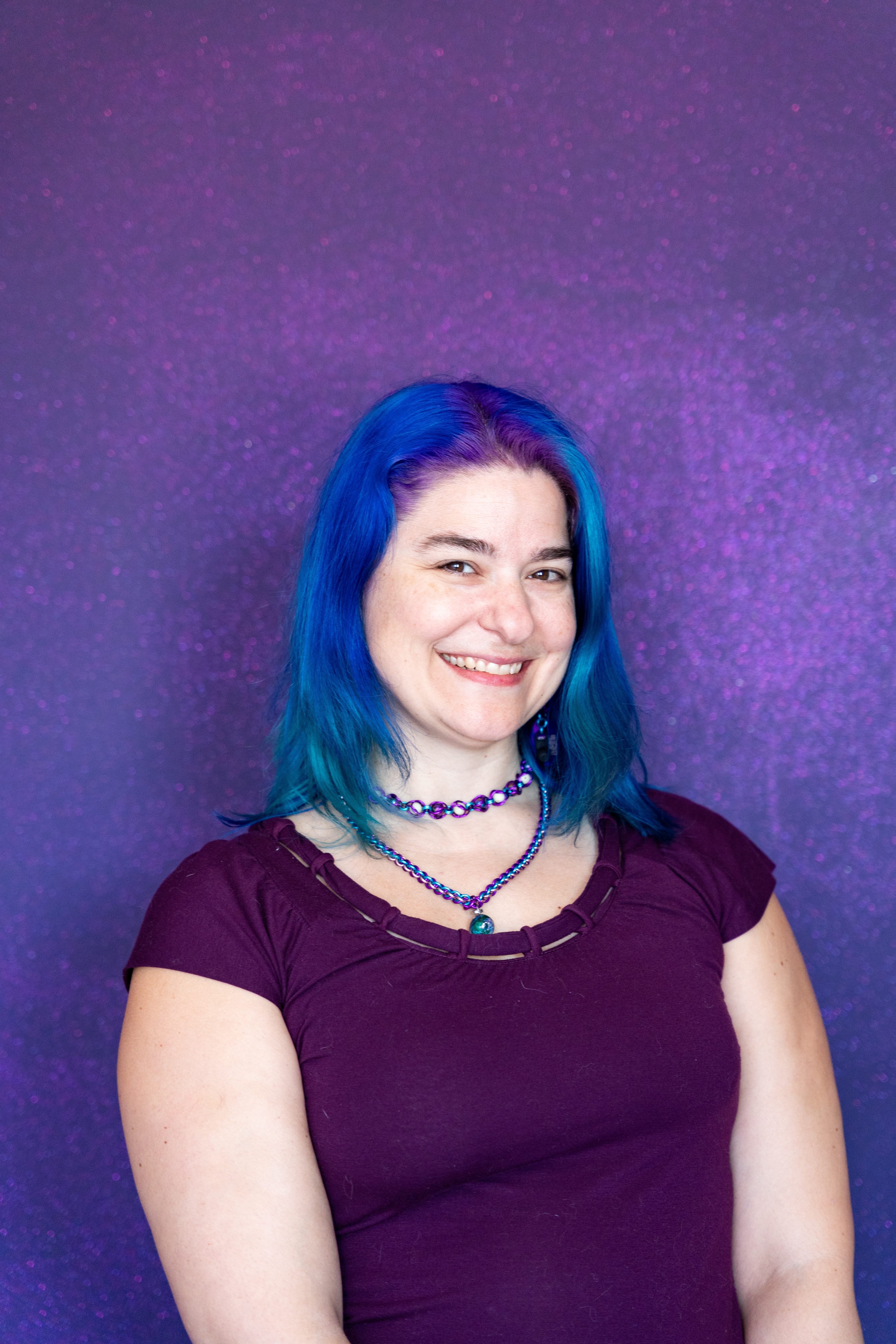 Portrait of Coryn Autore, PT, DPT, founder of Physio Flows.